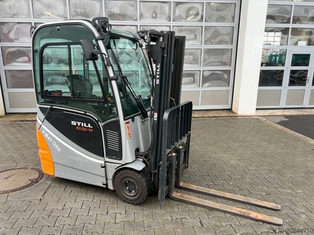 Carrello elevatore frontale STILL RX 20-14 / Triplex: 4,3m / nur 1.212h! / SS