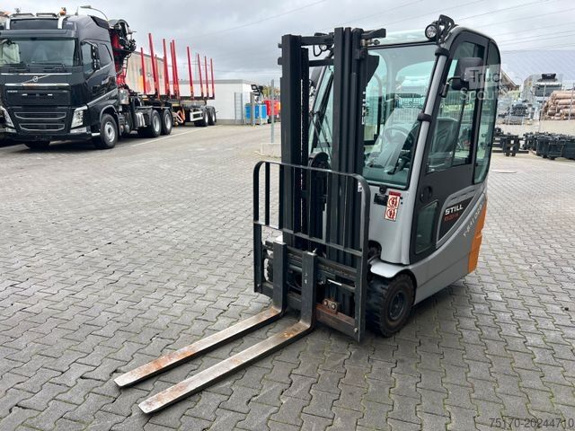 Carrello elevatore frontale STILL RX 20-14 / Triplex: 4,3m / nur 1.212h! / SS
