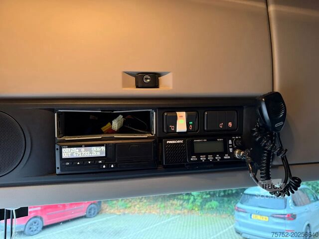 Standard-SZM DAF XF 480 6X2 Midlift Space Cab 671.730KM Hydrauli...