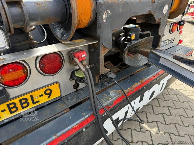 Containertransport Burg 3AS Containeraanhangwagen, €3900,  APK tot 28-0...