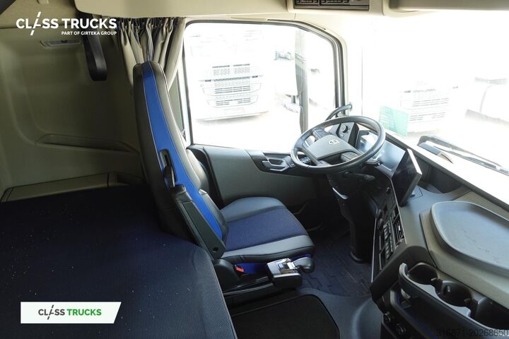 Standard tractor unit VOLVO FH 500 Globetrotter XL Varios