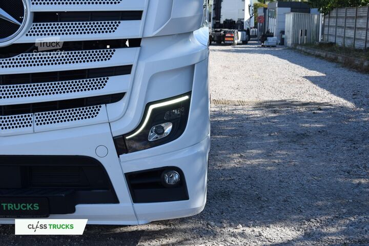 Standard-Zugmaschine MERCEDES-BENZ Actros 5 1845 BigSpace LED lights