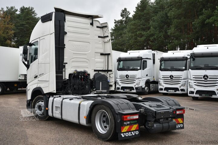 Standard tractor unit VOLVO FH 460 Globetrotter XL Varios i-Save