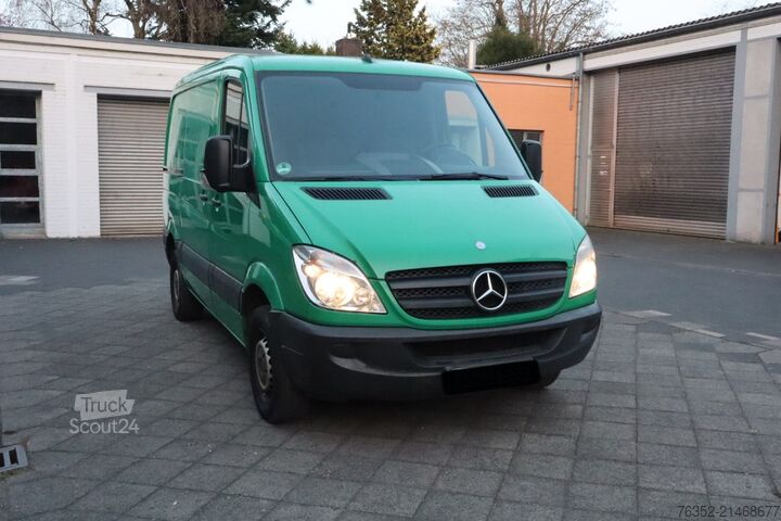 Fourgon tôlé Mercedes-Benz Sprinter 313CDI HU2/28. 1 Hand