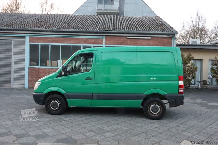 Fourgon tôlé Mercedes-Benz Sprinter 313CDI HU2/28. 1 Hand