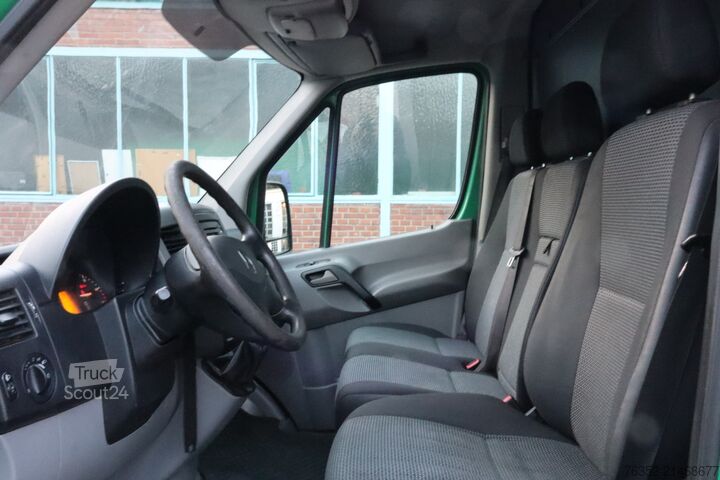 Fourgon tôlé Mercedes-Benz Sprinter 313CDI HU2/28. 1 Hand