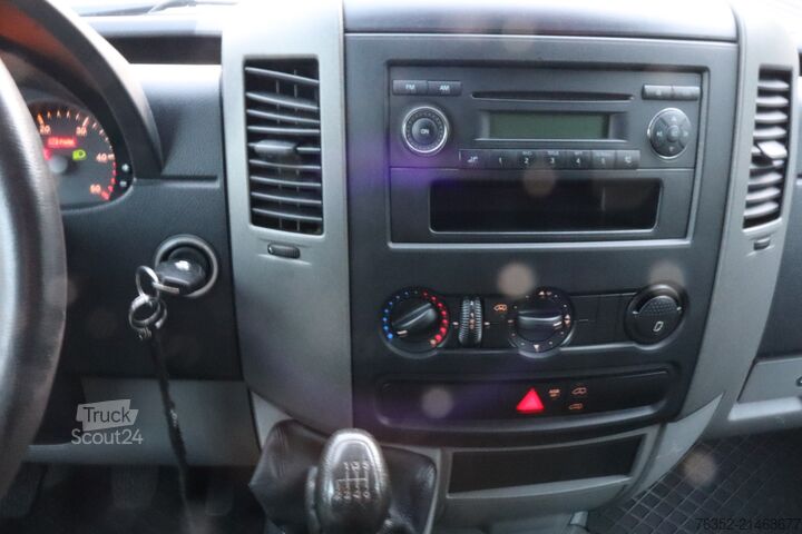 Fourgon tôlé Mercedes-Benz Sprinter 313CDI HU2/28. 1 Hand