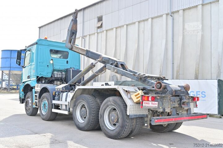 Крюковой мусоровоз Mercedes-Benz Arocs 3251  E6 8x4 Retarder Blatt Blatt AHK 26T
