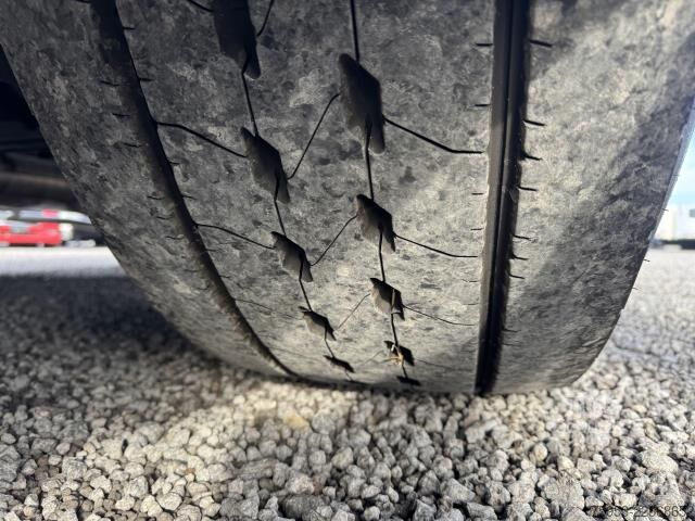 Standardní tahač DAF XF 530 SSC Intarder Standklima Lightfix Bügel