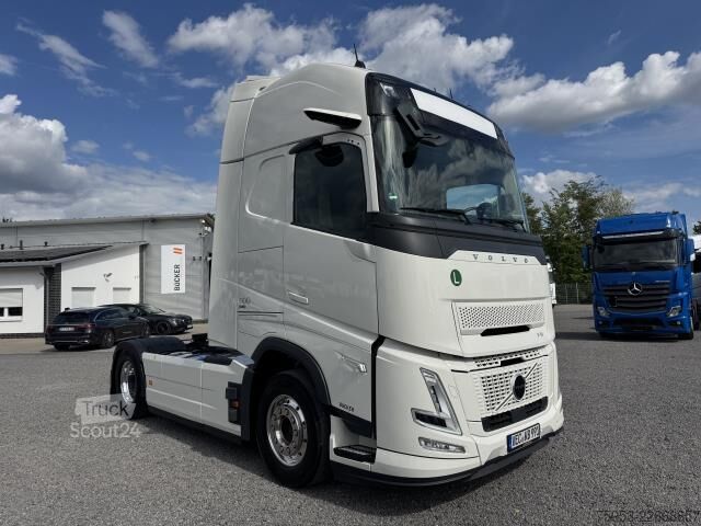 Standardní tahač Volvo FH 500 Aero TC Leder Alufelgen LED Retarder