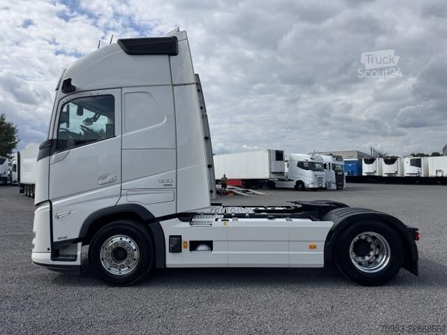 Standardní tahač Volvo FH 500 Aero TC Leder Alufelgen LED Retarder