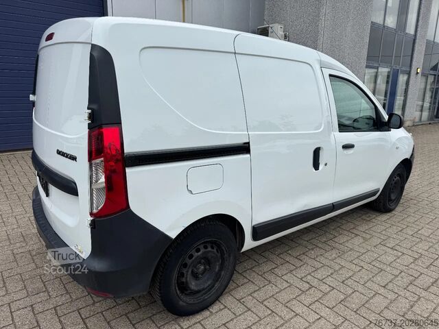 Fourgonnette Dacia DOKKER **55Kw-EURO6D-AIRCO**