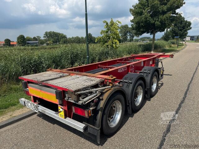 Containertransport Schmitz Cargobull SCF24 20 FT Chassis / Tank / ADR / BPW Axles / ...