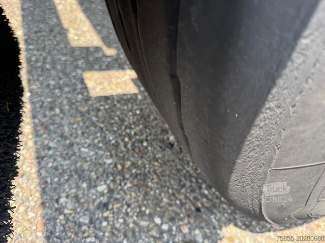 Containertransport Schmitz Cargobull SCF24 20 FT Chassis / Tank / ADR / BPW Axles / ...