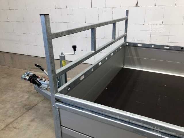 Remorque pour voiture Hapert Azure L-2 Kastenanhänger gebremst