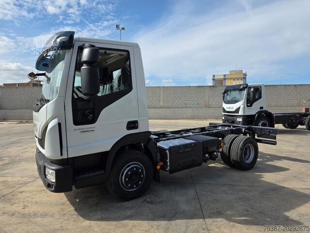Chassi de caminhão iveco Eurocargo