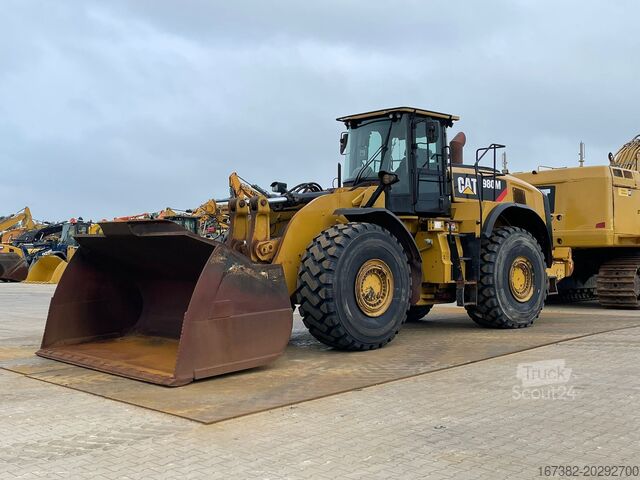 Carregadora de rodas Caterpillar 980M