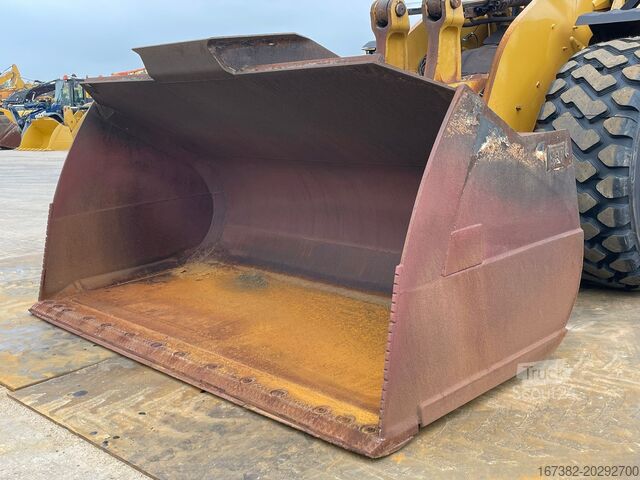 Колесен товарач Caterpillar 980M