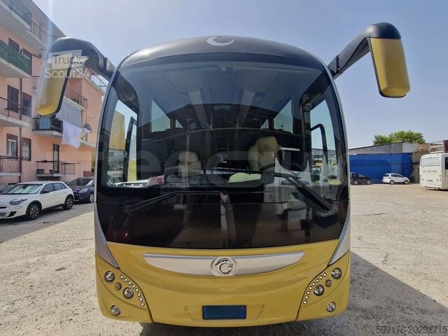 Carro de turismo IVECO Magelys
