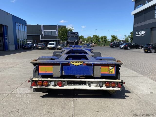 Transport av containrar Broshuis 2Connect 2AKCC / 4 Axles / 3x Steering Axle / 2...
