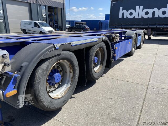 Transport av containrar Broshuis 2Connect 2AKCC / 4 Axles / 3x Steering Axle / 2...