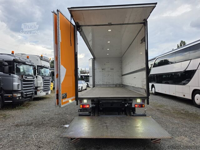 Kassevogn Volvo FL 250 Koffer mit Portaltüren