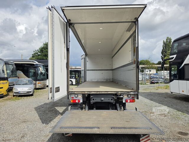 Skříňový nákladní automobil Volvo FL 250 Koffer mit Portaltüren Blatt/Luft