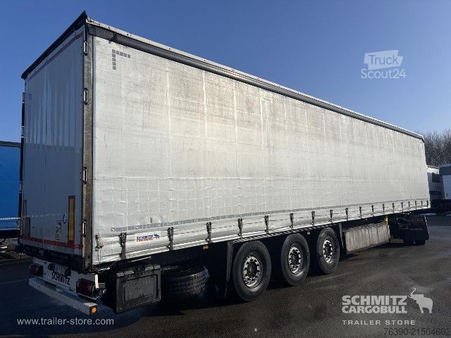 Öppen semitrailer med kapell Schmitz Cargobull Semitrailer Curtainsider Standard