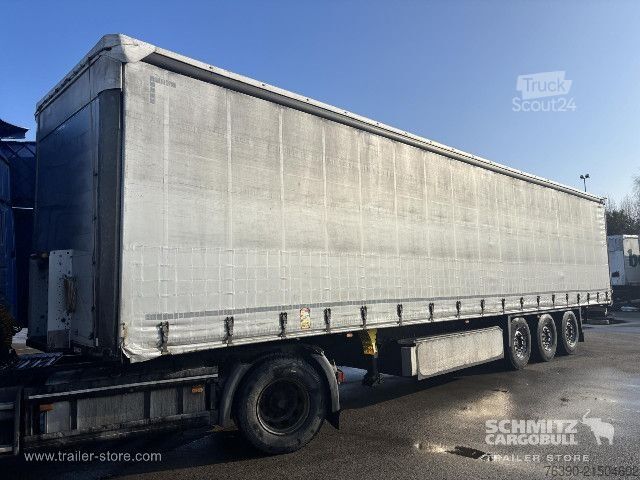 Öppen semitrailer med kapell Schmitz Cargobull Semitrailer Curtainsider Standard