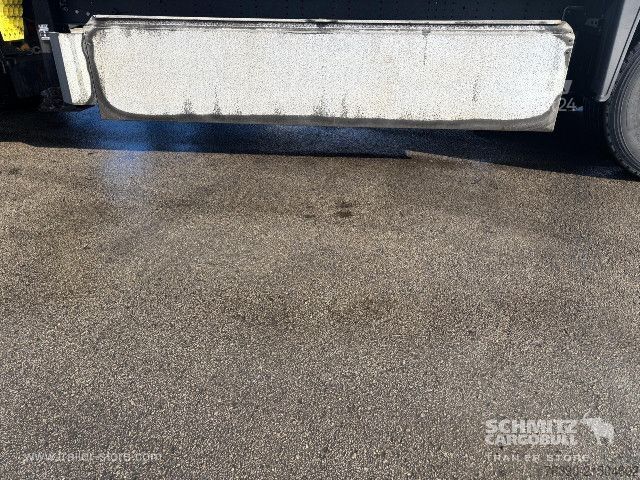 Öppen semitrailer med kapell Schmitz Cargobull Semitrailer Curtainsider Standard