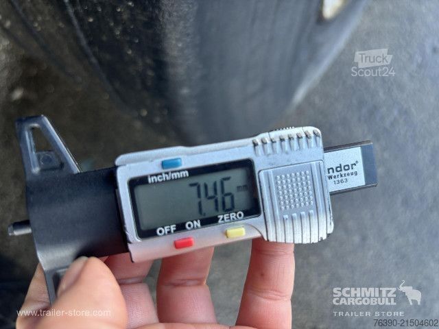 Öppen semitrailer med kapell Schmitz Cargobull Semitrailer Curtainsider Standard