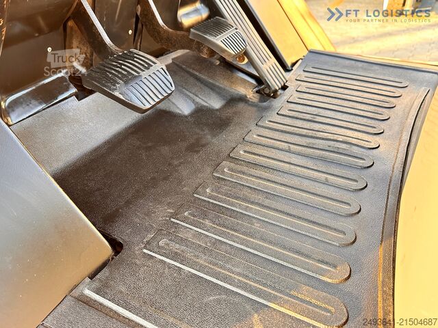 Gabelstapler Toyota 42-4FD40 / DIESEL / 4500KG / DUPLEX / FO