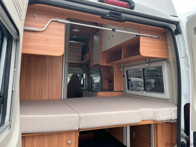 Τροχόσπιτο αυτοκινούμενο PÖSSL 2 WIN Vario | Markise, RFK, AHK,  Alufelgen