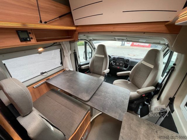 Τροχόσπιτο αυτοκινούμενο PÖSSL 2 WIN Vario | Markise, RFK, AHK,  Alufelgen