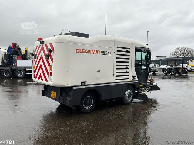 Road sweeper Ravo 540 CD Euro 6 with 3-rd brush