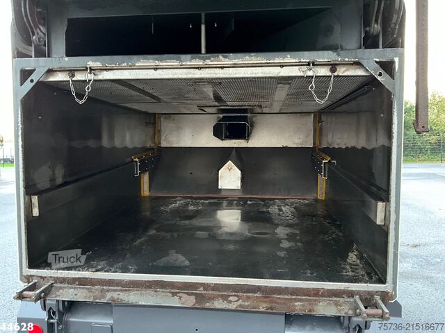 Road sweeper Ravo 540 Euro 6 with 3-rd brush