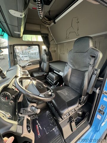 Tractora standard MAN TGX 18.540 D38 LL XXL Retarder Leder