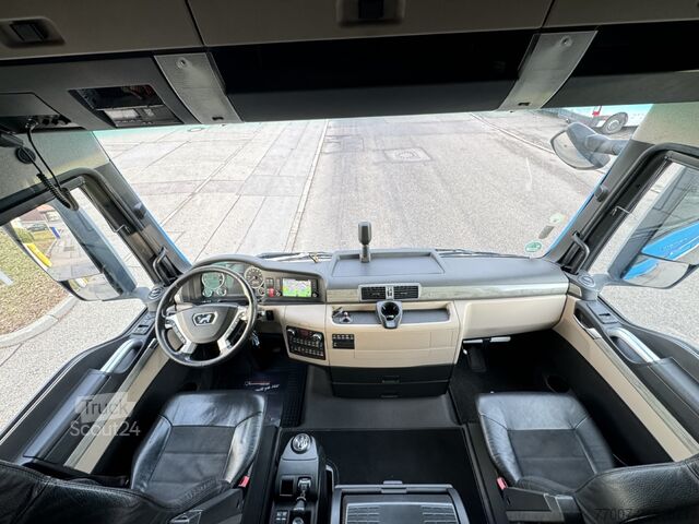Tractora standard MAN TGX 18.540 D38 LL XXL Retarder Leder