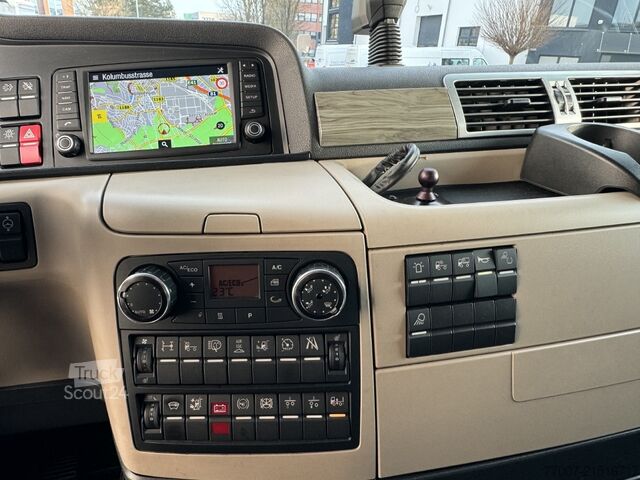 Tractora standard MAN TGX 18.540 D38 LL XXL Retarder Leder