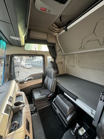 Tractora standard MAN TGX 18.540 D38 LL XXL Retarder Leder