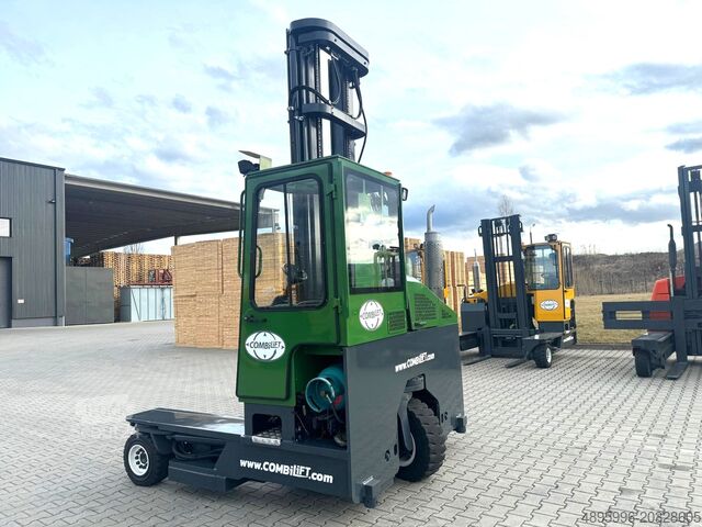 Empilhador de 4 vias Combilift C4000 /2015 /Triplex 8400 mm/Only 7299 h