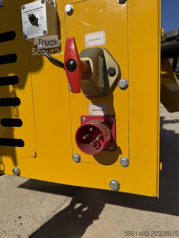 Grúa sobre orugas Yanmar JNSPT-3T