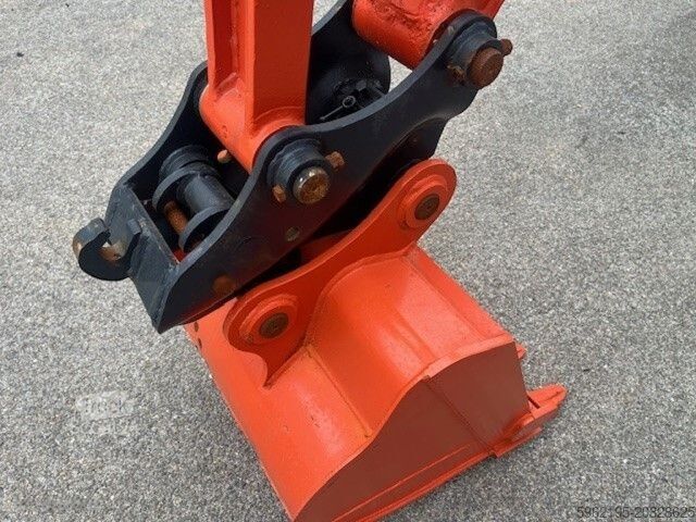 компактный экскаватор Kubota KX 165-5