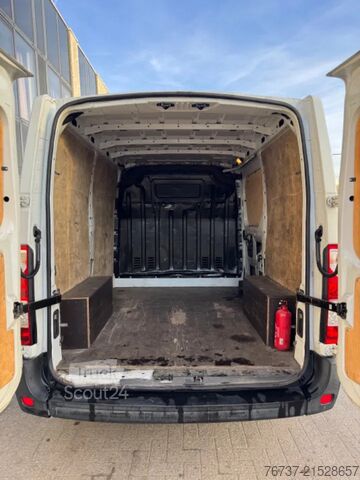 Bestelwagen Renault Master **EURO 6B-BELGIAN VAN**