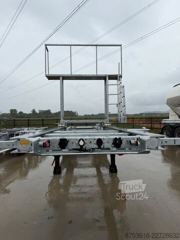 Wissellaadbak oplegger FLIEGL SDS 390