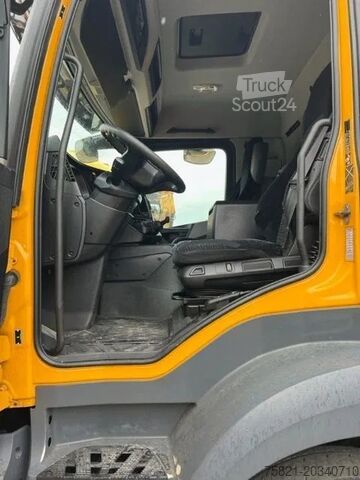 Vrachtwagen met kraan Mercedes-Benz Antos 2540 (SN828) + Hiab 166K Pro (2 x in stock)