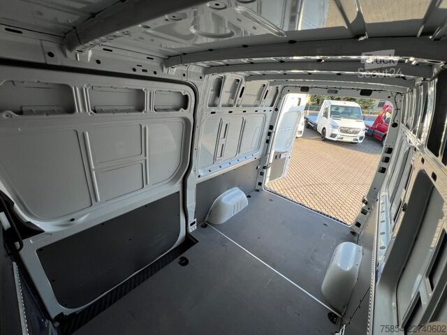 Furgon z wysokim dachem MERCEDES-BENZ Sprinter II Kasten 314CDI Hoch