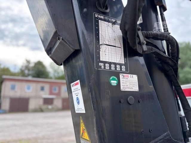 Flatbed truck VOLVO FH 500 Baustoff LKW Mit Hiap Ladekran 177K