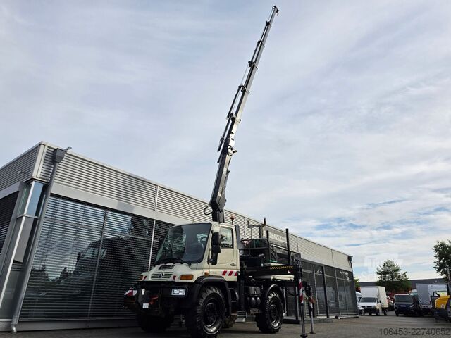 Autokran MERCEDES-BENZ U 400 Kran Hiab 166-5 Funk Seilwinde LOF Zul.