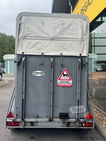Horse transport trailer BÖCKMANN DUO 2 Pferdeanhänger Holz/Poly SK  2,4t.